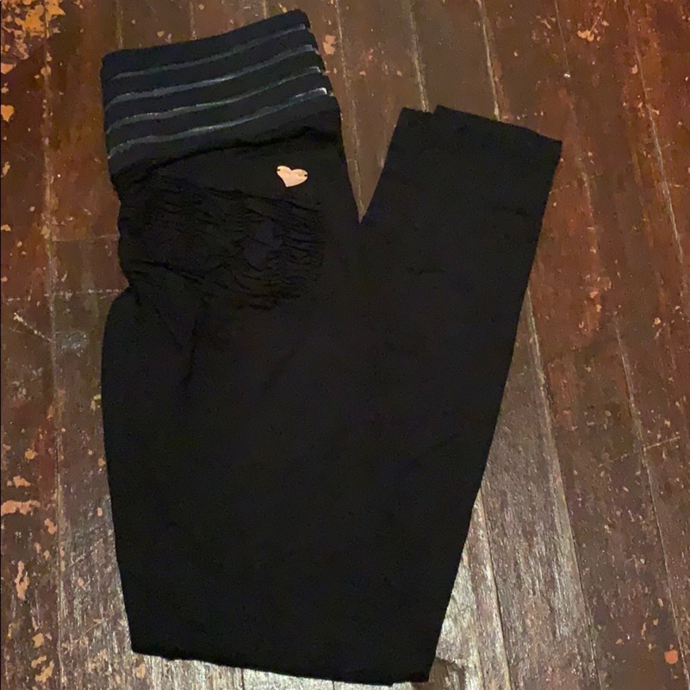 Blackout(cute booty)